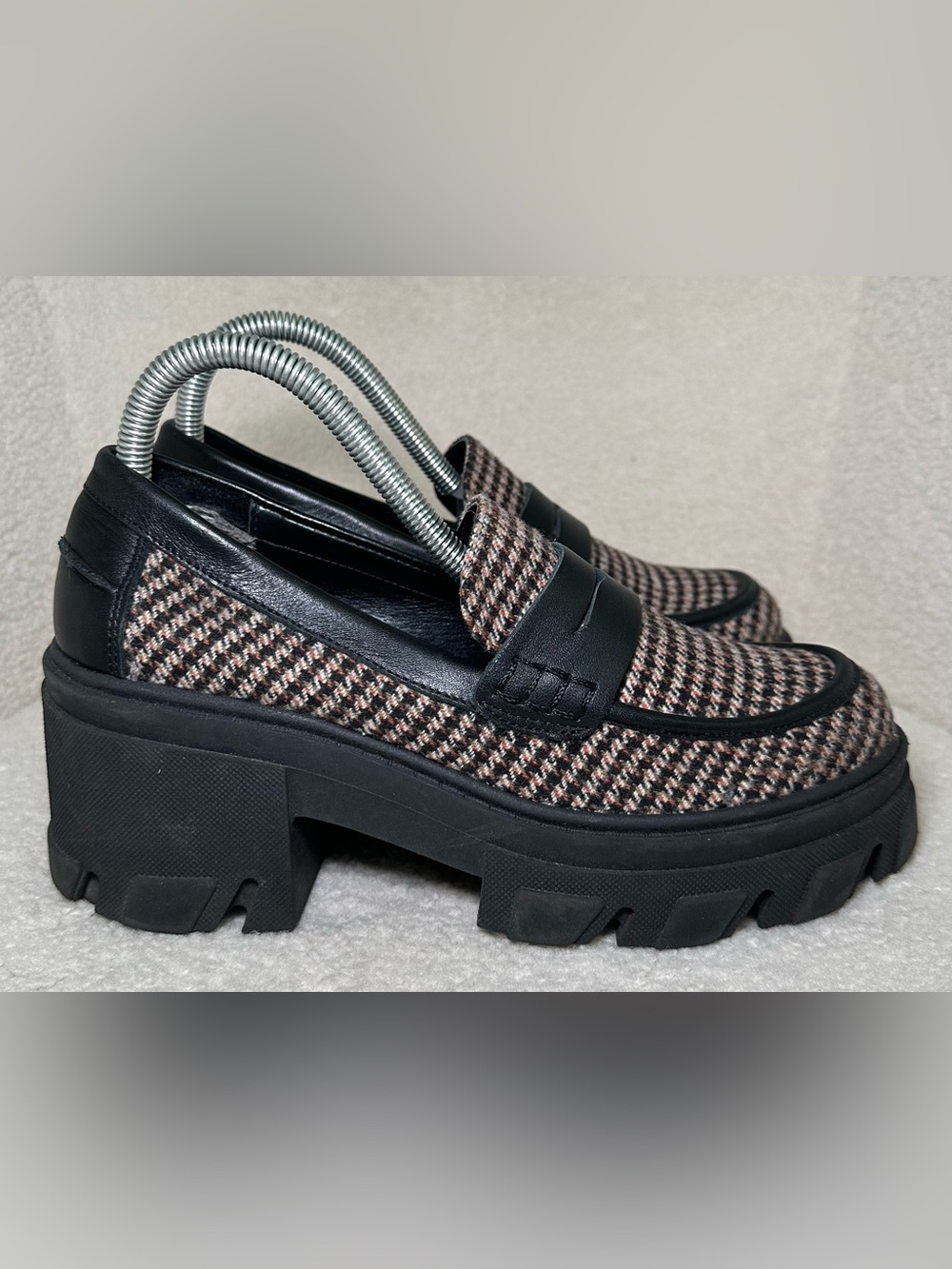 Steve Madden Beth Platform Penny Loafers Tweed Plaid Academic Chunky Lug Sole 9